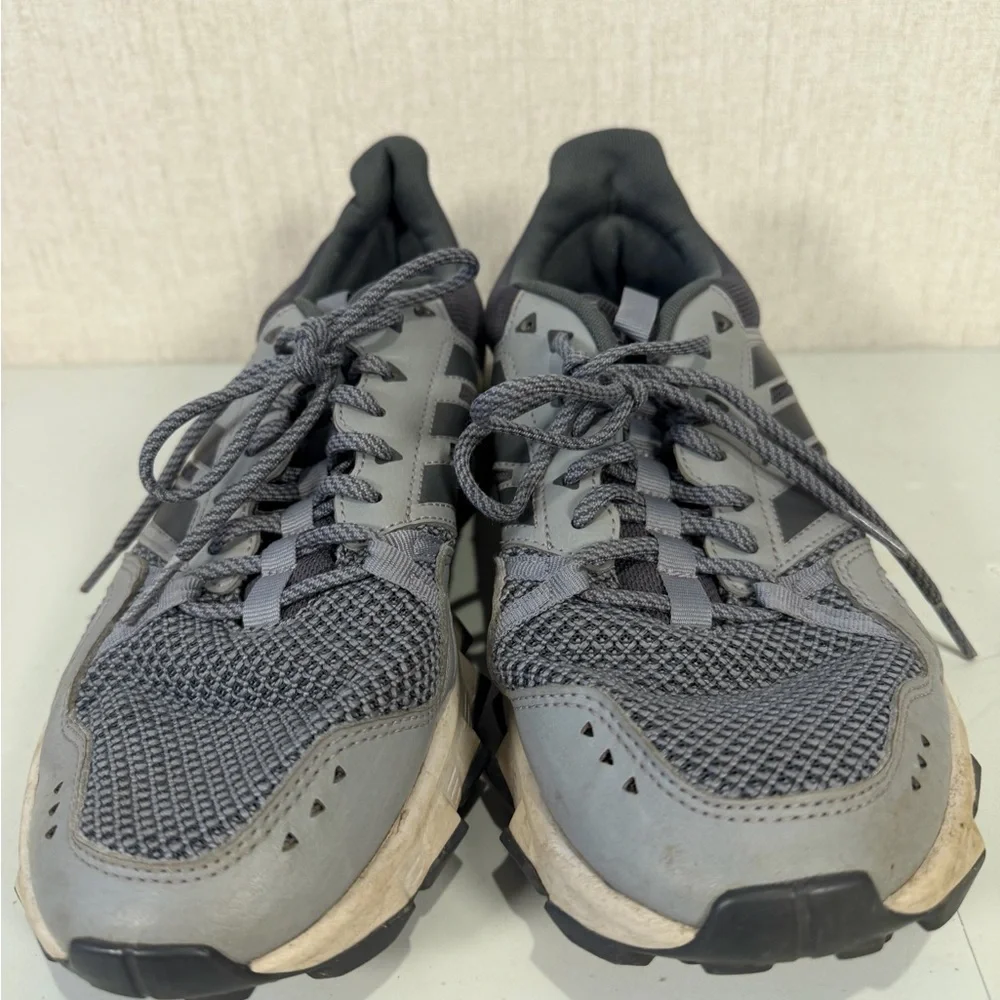 Size‎ 8- Adidas Rockadia Trail Triple Grey